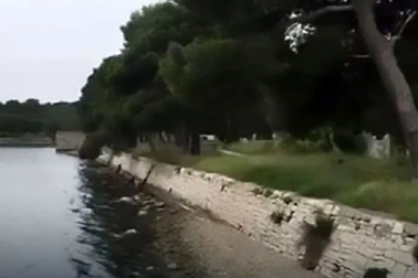 Mẹ đơn thân giết con 3 tuổi rồi ném xác xuống sông để đi du lịch