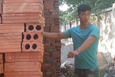 Hành trình truy tìm gã trai to khỏe chuyên lừa tình, cướp tiền các cô gái trẻ