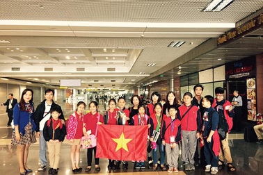 Học sinh Việt Nam đoạt giải nhất cuộc thi lập trình quốc tế 2015