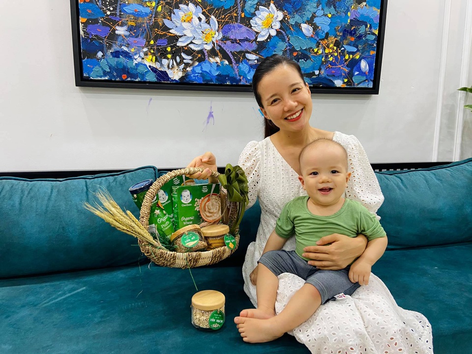 Mẹ hiện đại lấy tiêu chí chất lượng và an toàn khi chọn thực phẩm hữu cơ cho trẻ - 2 Mẹ hiện đại lấy tiêu chí chất lượng và an toàn khi chọn thực phẩm hữu cơ cho trẻ - 2