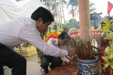 Khánh thành nghĩa trang cán bộ miền Nam tập kết