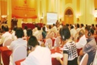 Vươn ra biển lớn - Kinh nghiệm và những bài học kinh doanh toàn cầu