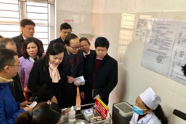 Bộ trưởng Công thương Trần Tuấn Anh "nể" trình độ bác sĩ Việt