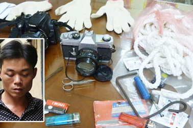 Hà Nội: “Siêu trộm” thích sưu tầm ảnh hotgirl 