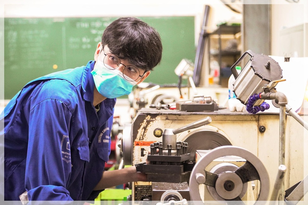 Trường nghề tổ chức thi tốt nghiệp thực hành bằng hình thức trực tiếp - 1 Trường nghề tổ chức thi tốt nghiệp thực hành bằng hình thức trực tiếp - 1