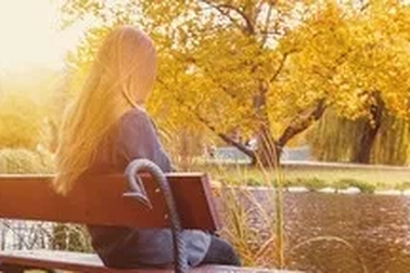 Tình cũ tiết lộ vợ bị ung thư, bảo tôi chờ thêm một thời gian