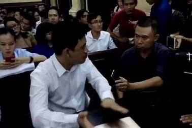 Luật sư Trần Thu Nam nói về việc niêm phong tài liệu trước phiên xử buổi chiều nay (29/6)