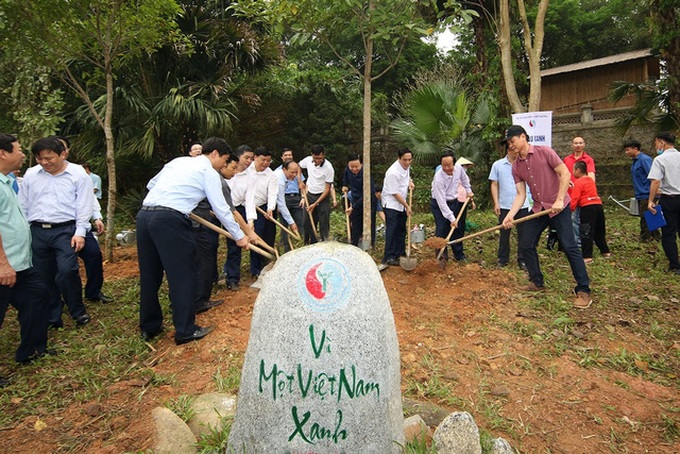 Vì một Việt Nam xanh nơi cội nguồn của dân tộc - Ảnh 1. Vì một Việt Nam xanh nơi cội nguồn của dân tộc - Ảnh 1.