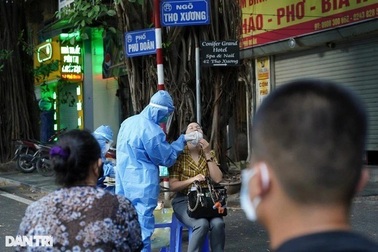 85.765 ca mắc mới Covid-19, chuẩn bị tiêm vaccine cho trẻ từ 5-11 tuổi