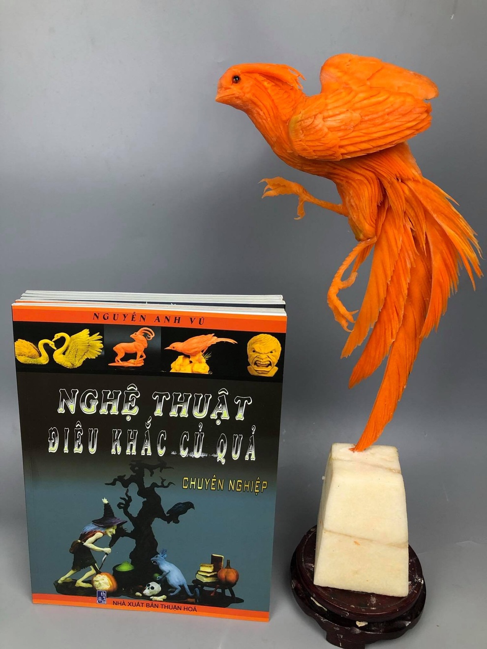 Chàng trai hô biến quả bí đỏ thành tác phẩm ấn tượng mùa Halloween - 9 Chàng trai hô biến quả bí đỏ thành tác phẩm ấn tượng mùa Halloween - 9