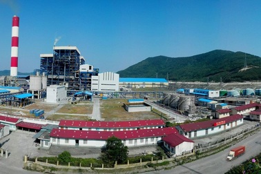 Công nghiệp gây ô nhiễm: Cứ đà này, Việt Nam sớm vượt Trung Quốc