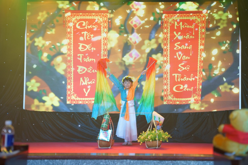Nhạc sĩ Đức Trí, NSƯT Công Ninh ấn tượng với tài năng nhí - 3 Nhạc sĩ Đức Trí, NSƯT Công Ninh ấn tượng với tài năng nhí - 3