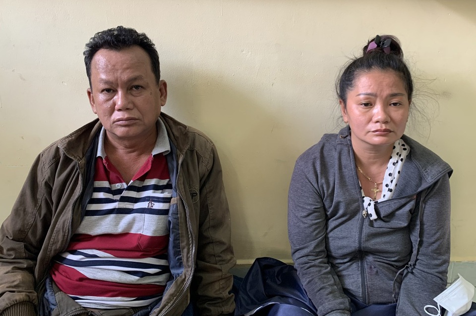 Bắt đôi vợ chồng hờ cầm đầu đường dây tiêu thụ phụ tùng ô tô - 1 Bắt đôi vợ chồng hờ cầm đầu đường dây tiêu thụ phụ tùng ô tô - 1