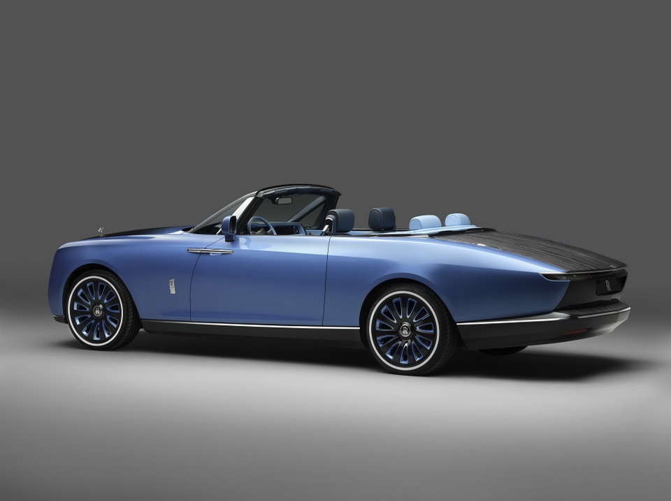Cận cảnh siêu phẩm mới giá 28 triệu USD của Rolls-Royce - 28 Cận cảnh siêu phẩm mới giá 28 triệu USD của Rolls-Royce - 28