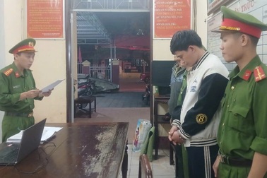 Đối tượng có 3 tiền án, cạy cốp xe máy lấy trộm 52 triệu đồng tại Huế