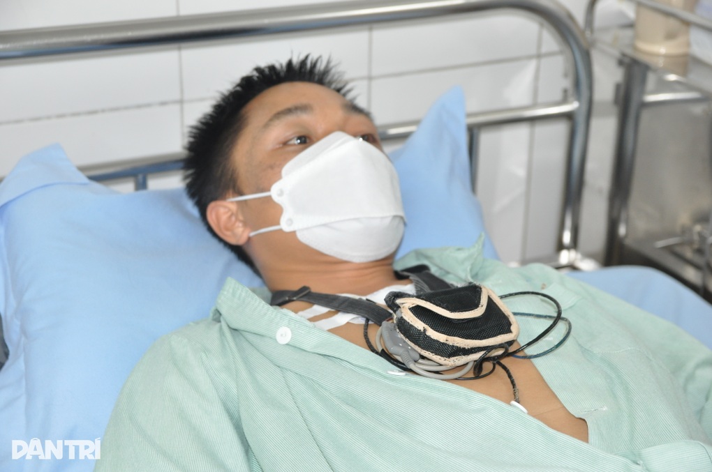 Không vay được 250 triệu đồng, ông bố 3 con chấp nhận chờ chết - 2 Không vay được 250 triệu đồng, ông bố 3 con chấp nhận chờ chết - 2