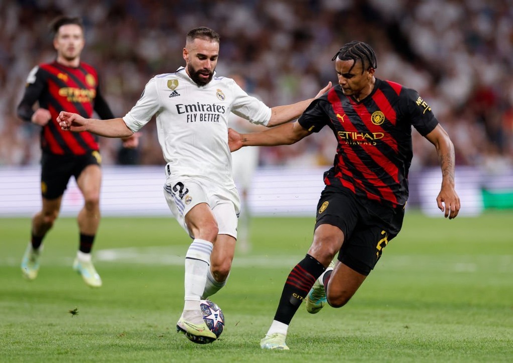 De Bruyne, Vinicius cùng lập siêu phẩm, Man City thoát thua Real Madrid - 1 De Bruyne, Vinicius cùng lập siêu phẩm, Man City thoát thua Real Madrid - 1