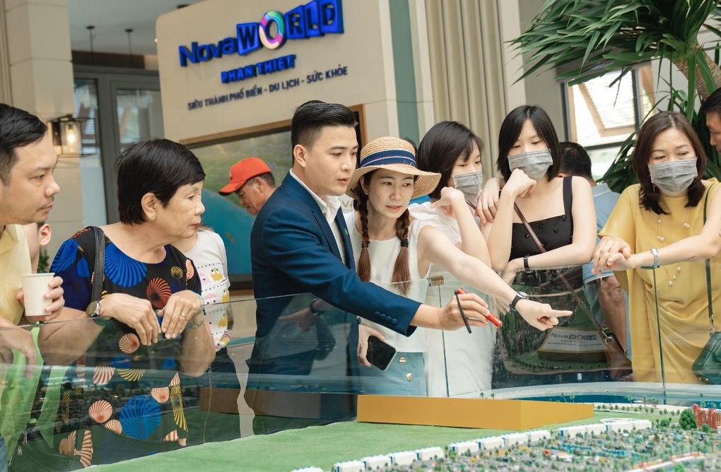 Nhiều nhà đầu tư tìm bất động sản nghỉ dưỡng ở Siêu thành phố biển - 4 Nhiều nhà đầu tư tìm bất động sản nghỉ dưỡng ở Siêu thành phố biển - 4