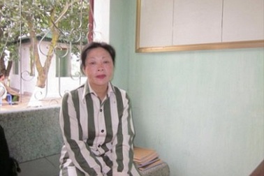 Người đàn bà sai lầm vì khao khát một tiếng ầu ơ