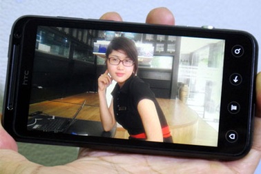 HTC EVO 3D xuất hiện tại Việt Nam