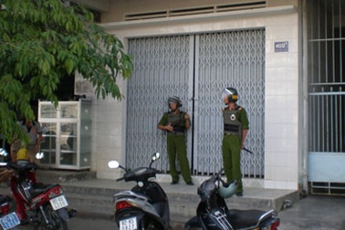 Tiếp tục khám xét nơi ở và nơi làm việc của cán bộ Điện lực Kon Tum