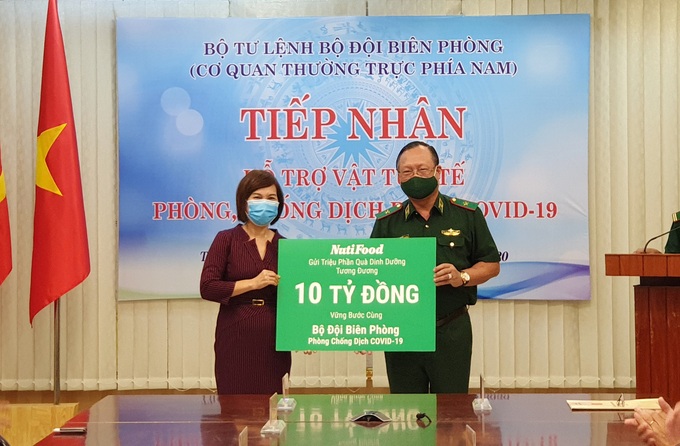 NutiFood trao quà tặng dinh dưỡng trị giá 10 tỷ đồng cho lực lượng Bộ đội Biên phòng - Ảnh 1. NutiFood trao quà tặng dinh dưỡng trị giá 10 tỷ đồng cho lực lượng Bộ đội Biên phòng - Ảnh 1.