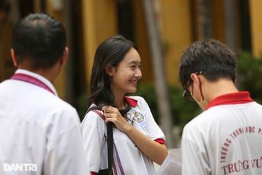 Thi đánh giá năng lực HSA: Tổ hợp nào có lợi thế xét tuyển đại học 2025?