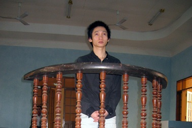 Án nặng vì cướp vàng... giả