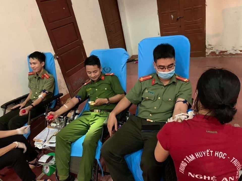 Chiến dịch “Hành quân xanh” hướng tới những miền đất khó - 6 Chiến dịch “Hành quân xanh” hướng tới những miền đất khó - 6