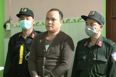 Phát hiện lô vũ khí tại nhà đối tượng đánh người thu gom rác