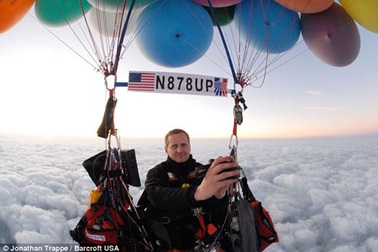 Vượt Đại Tây Dương bằng chùm bóng bay