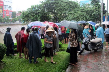 Hà Nội: Tử vong vì ngã xuống sông Tô Lịch