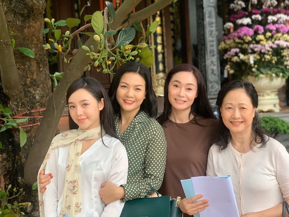 NSND Như Quỳnh thú nhận, ở tuổi U70 vẫn ngại giao tiếp, sống lặng lẽ - 1 NSND Như Quỳnh thú nhận, ở tuổi U70 vẫn ngại giao tiếp, sống lặng lẽ - 1