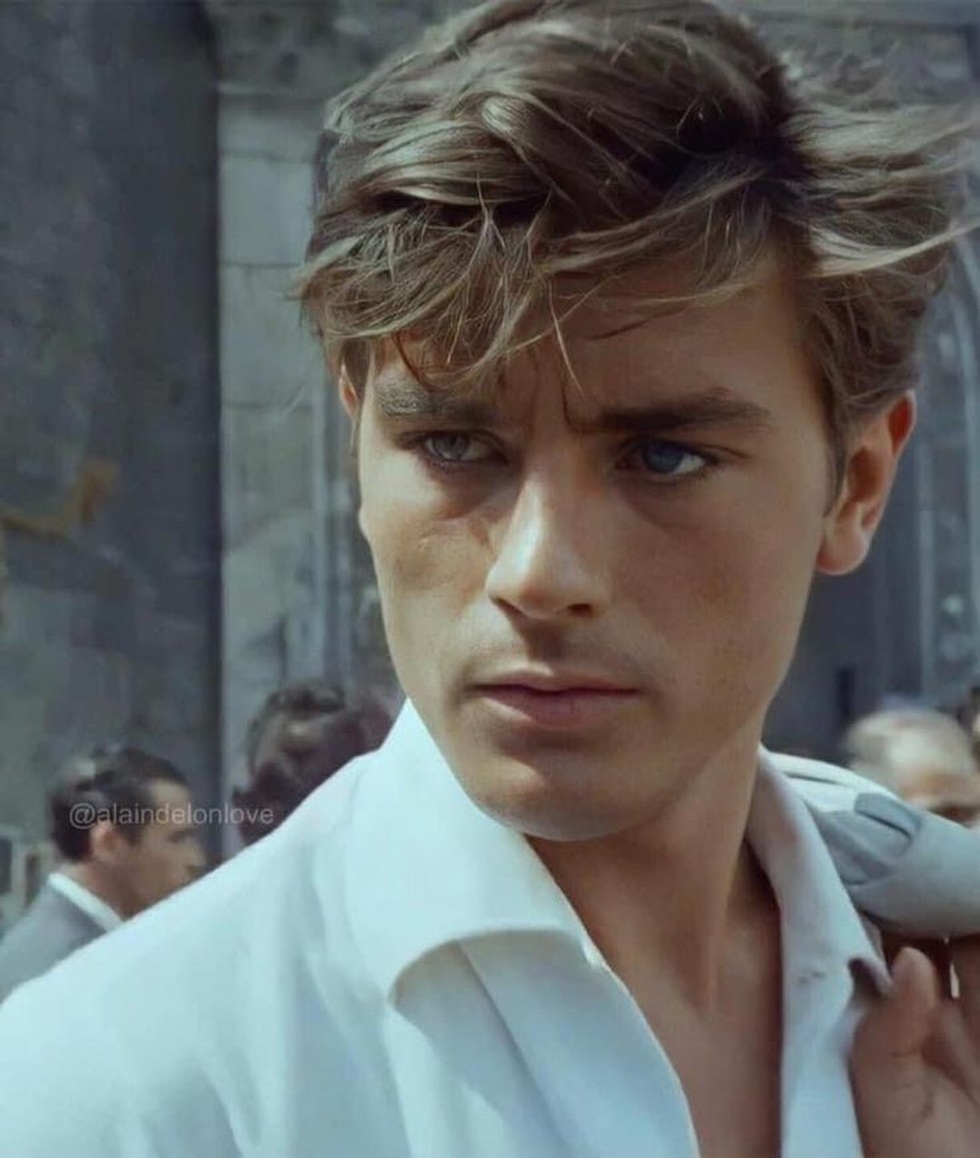 Cuộc đời huy hoàng của huyền thoại điện ảnh Pháp Alain Delon - 4 Cuộc đời huy hoàng của huyền thoại điện ảnh Pháp Alain Delon - 4