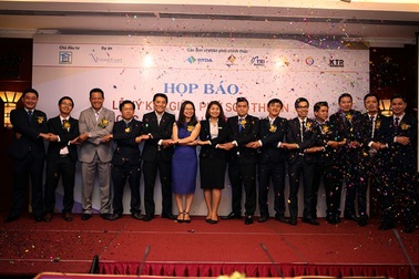 Lễ ký kết hợp tác phân phối dự án Xi Grand Court giữa Phú Sơn Thuận và 6 đối tác