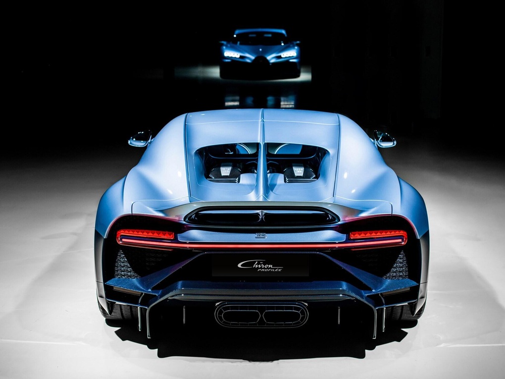 Đạt gần 11 triệu USD, Bugatti Chiron Profilée xác lập kỷ lục đấu giá xe mới - 11 Đạt gần 11 triệu USD, Bugatti Chiron Profilée xác lập kỷ lục đấu giá xe mới - 11