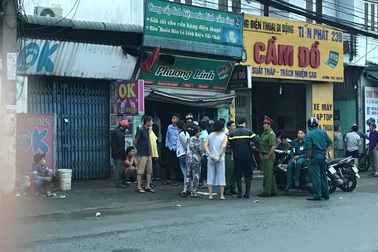 Mẹ chết cháy trong nhà, con thoát nạn nhờ ngủ ngoài ô tô