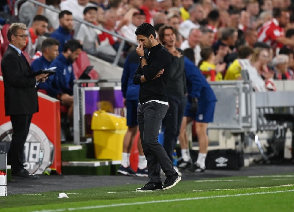 Arsenal thua sốc trước tân binh của Premier League - 3 Arsenal thua sốc trước tân binh của Premier League - 3
