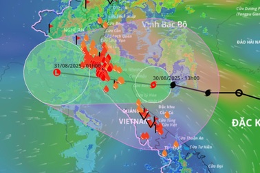 Bão Nongfa thành áp thấp nhiệt đới khi đi vào đất liền Hà Tĩnh - Quảng Trị