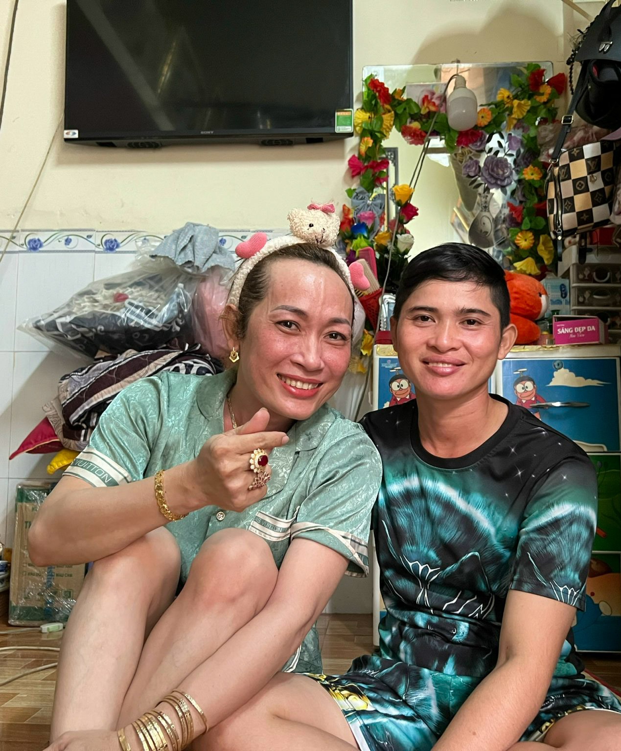 Cặp đôi chuyển giới cưới gấp vì: Vợ ơi, anh có bầu rồi - 3 Cặp đôi chuyển giới cưới gấp vì: Vợ ơi, anh có bầu rồi - 3