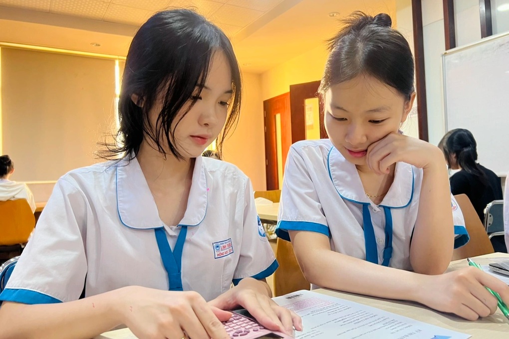 Candidates complain that they cannot see their National University of Ho Chi Minh City's assessment test scores - 3 Thí sinh than không xem được điểm thi đánh giá năng lực ĐH Quốc gia TPHCM - 3