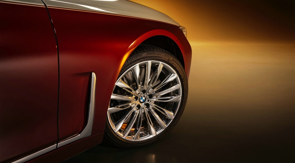 BMW gây thất vọng vì 7-Series phiên bản đặc biệt trông giống... Maybach - 7 BMW gây thất vọng vì 7-Series phiên bản đặc biệt trông giống... Maybach - 7