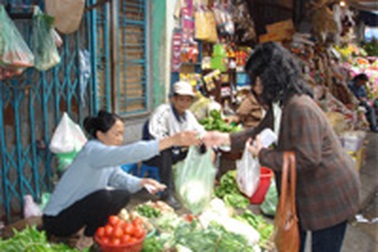 Giá nhiều mặt hàng phục vụ Tết sẽ tiếp tục tăng