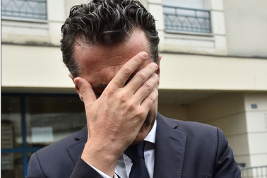 Thị trưởng Pháp bật khóc vì vụ sập ban công khiến 4 sinh viên thiệt mạng