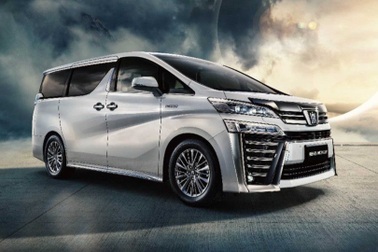 Không chỉ có SUV, dòng "xe chủ tịch" Toyota Crown còn có thêm bản minivan