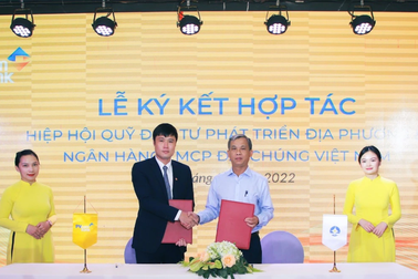 PVcomBank ký biên bản ghi nhớ với Hiệp hội Quỹ đầu tư phát triển địa phương