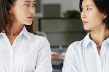 Câu nói của nàng dâu “mắt xanh mỏ đỏ” khiến mẹ chồng "sốc tận óc"