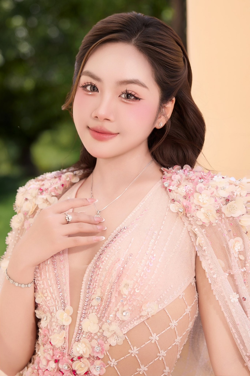 Ca sĩ Khánh An giữ lời hứa sau khi đoạt Á quân Solo cùng bolero - 1 Ca sĩ Khánh An giữ lời hứa sau khi đoạt Á quân Solo cùng bolero - 1