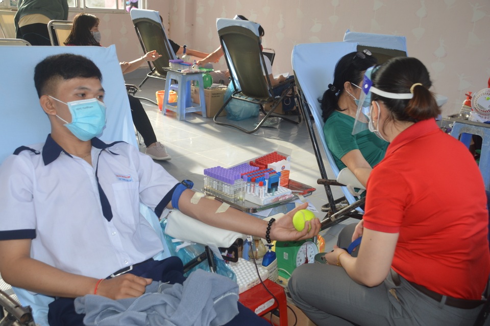 Sóc Trăng: Tăng sinh hăng hái tham gia hiến máu tình nguyện - 3 Sóc Trăng: Tăng sinh hăng hái tham gia hiến máu tình nguyện - 3
