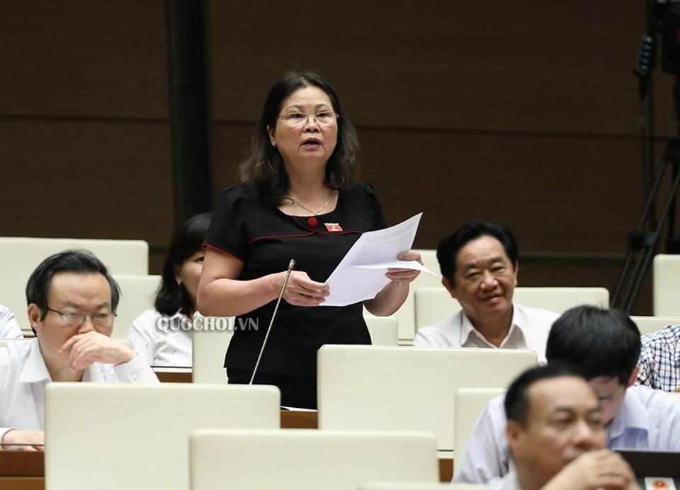 Đại biểu Quốc hội muốn giữ hộ khẩu đến 2022, Bộ Công an quyết bỏ trong 2021 - 2 Đại biểu Quốc hội muốn giữ hộ khẩu đến 2022, Bộ Công an quyết bỏ trong 2021 - 2
